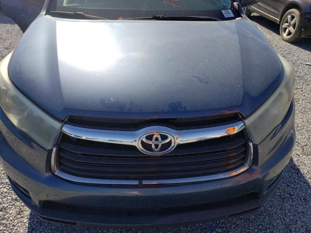 VIN 5TDZARFH3FS012624 2015 Toyota Highlander, LE no.12