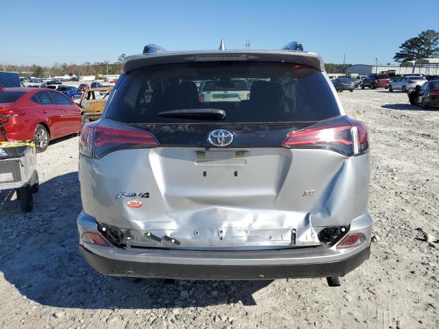 JTMNFREVXJJ184646 | 2018 Toyota rav4 se