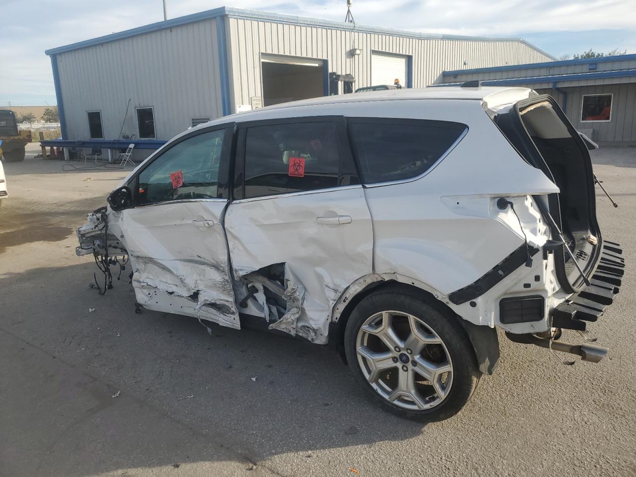 1FMCU9G91HUA55034 FORD ESCAPE 2017