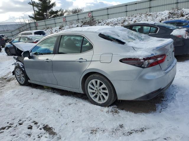 4T1R11AK6NU704399 | 2022 TOYOTA CAMRY LE