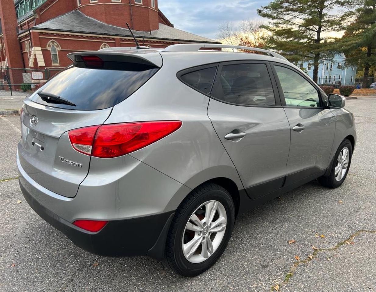 KM8JU3AC4DU771672 2013 Hyundai Tucson Gls