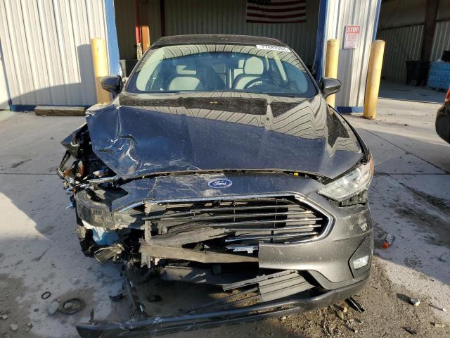 3FA6P0HD3KR164901 Ford Fusion SE 5