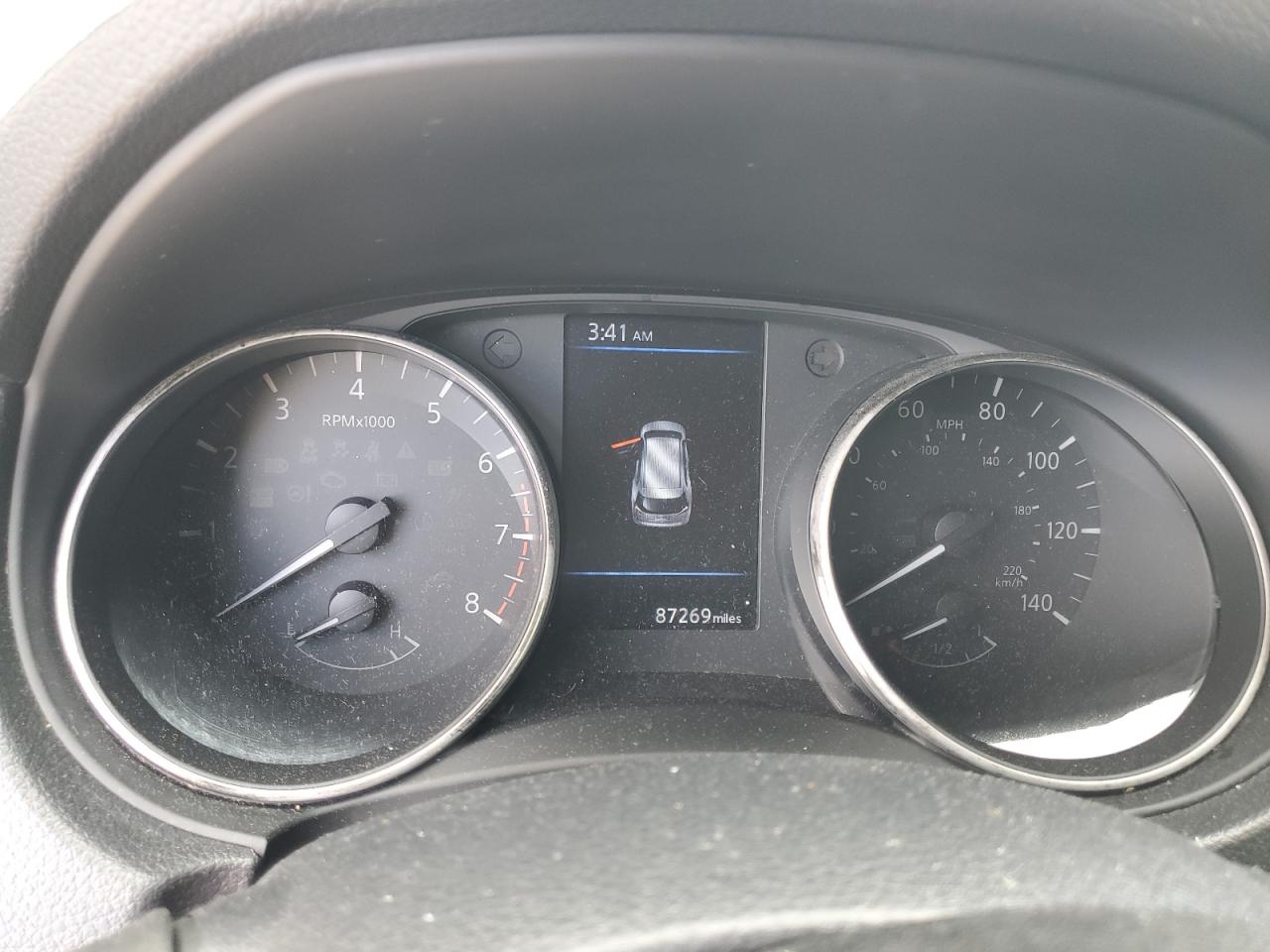 KNMAT2MT1JP559240 NISSAN ROGUE 2018