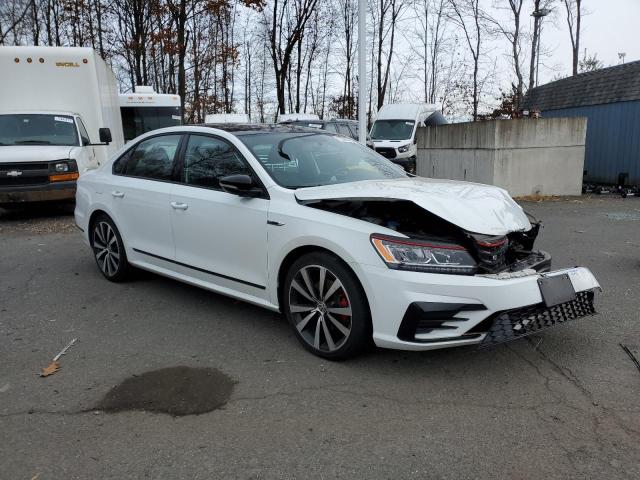 2018 VOLKSWAGEN PASSAT GT 1VWJM7A31JC030678