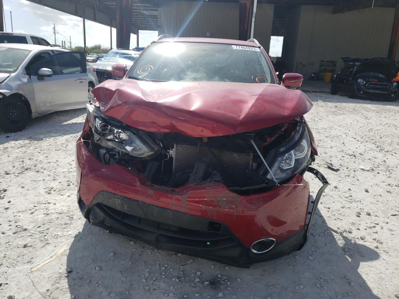 JN1BJ1CP8HW008444 NISSAN ROGUE 2017