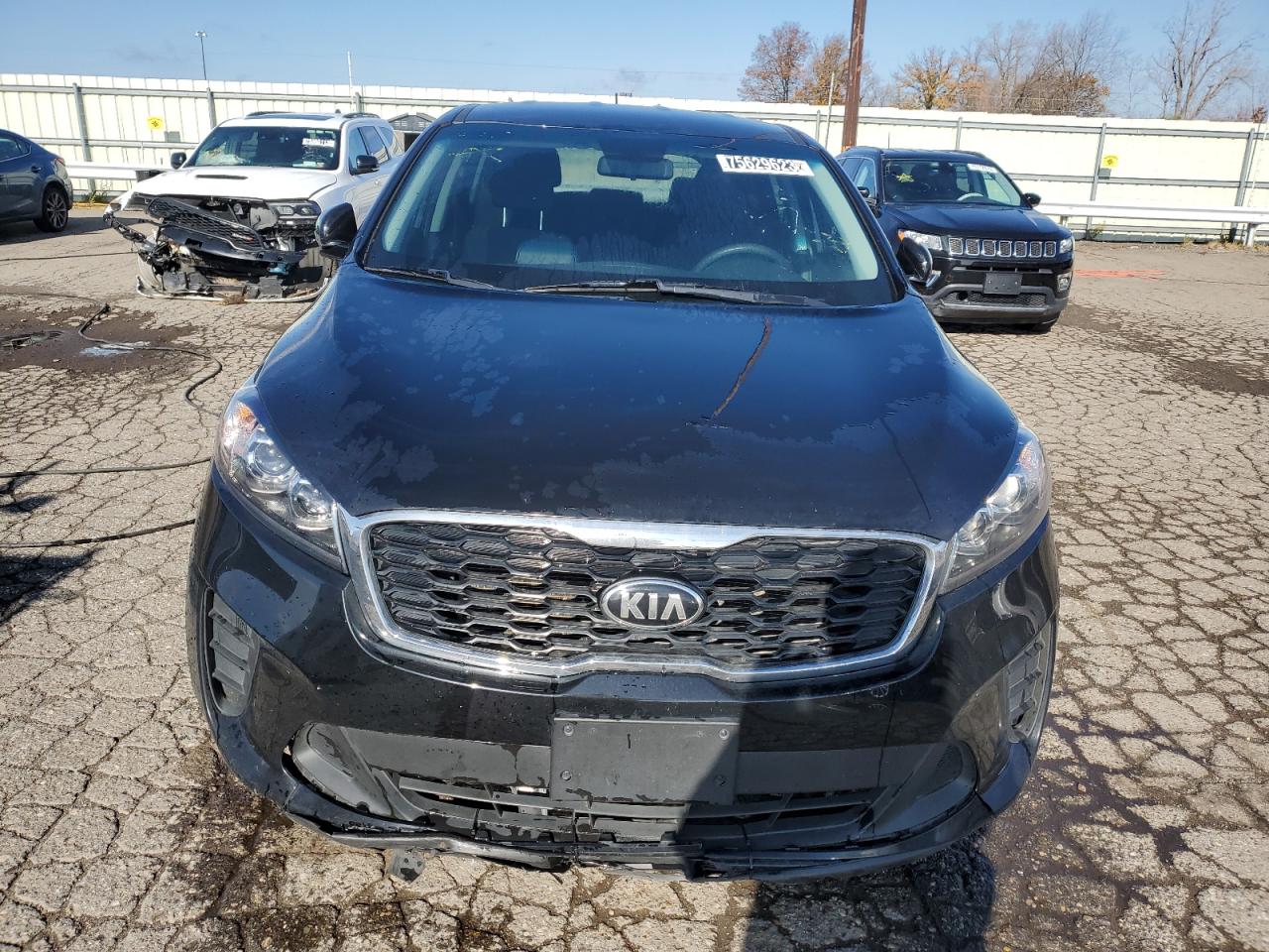 5XYPGDA38KG537643 2019 Kia Sorento L