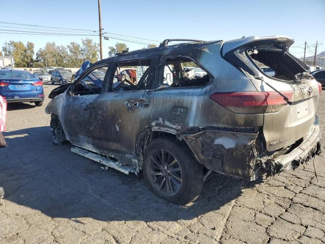 5TDKZRFH3JS550128 Toyota Highlander Se
