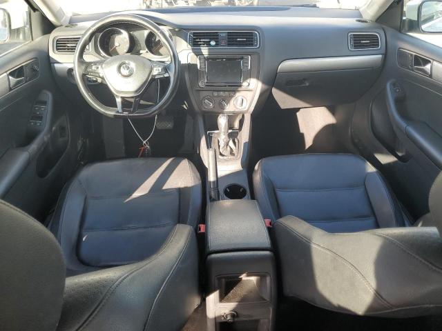 2016 VOLKSWAGEN JETTA SE - 3VWD67AJ5GM417876