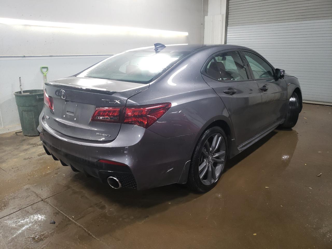 19UUB3F68KA003705 Acura TLX TECHNO 3