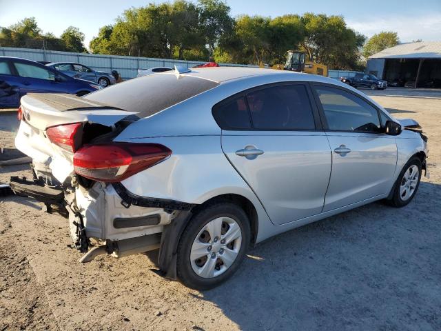 Lot #2457509198 2018 KIA FORTE LX salvage car