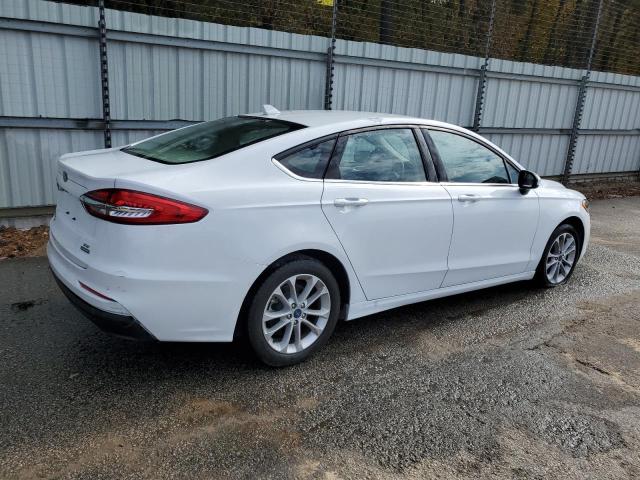 3FA6P0LU1LR212100 Ford Fusion SE 3