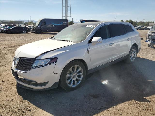 2014 Lincoln MKT 