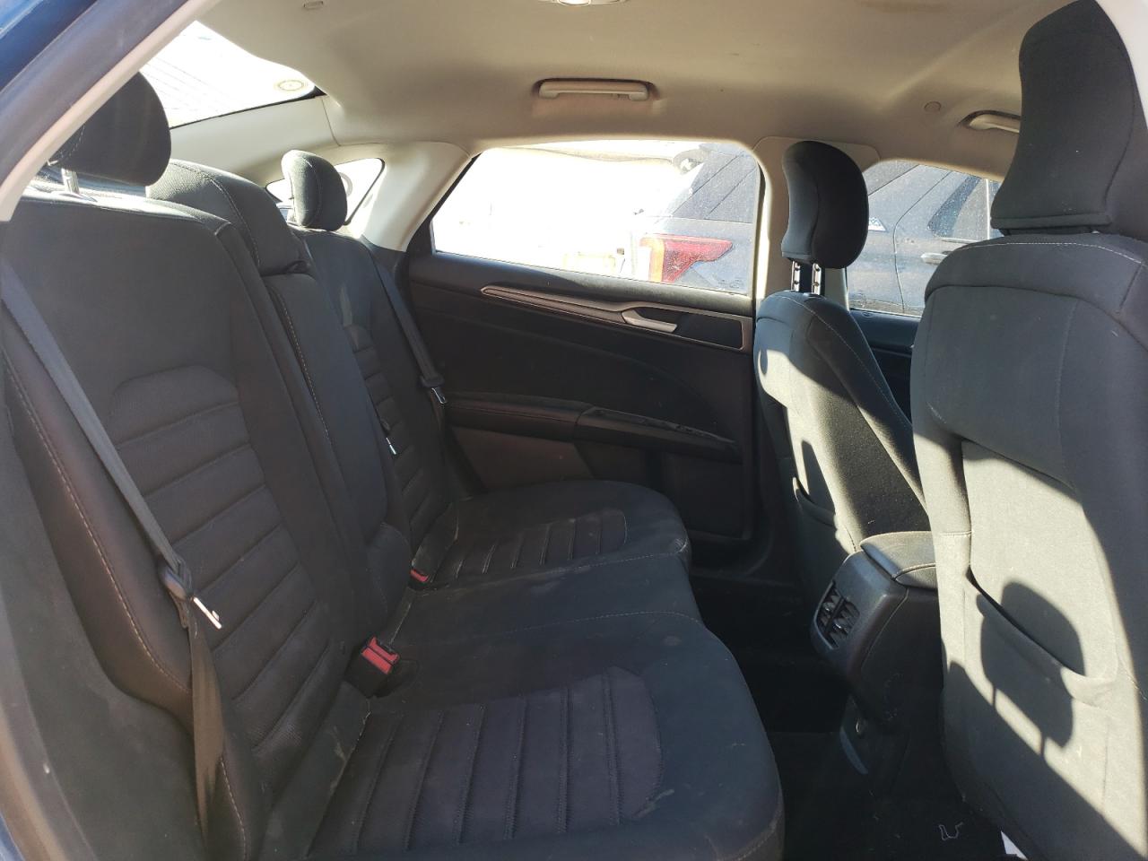 3FA6P0LU2HR355127 FORD FUSION 2017