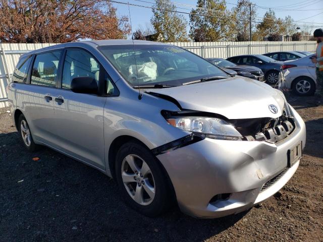 5TDZK3DC9ES493513 Toyota SIENNA