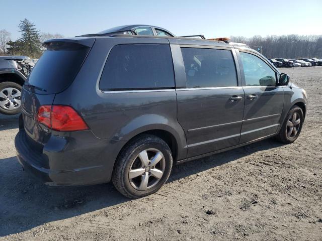 2V4RW3DG9BR670627 2011 Volkswagen Routan Se