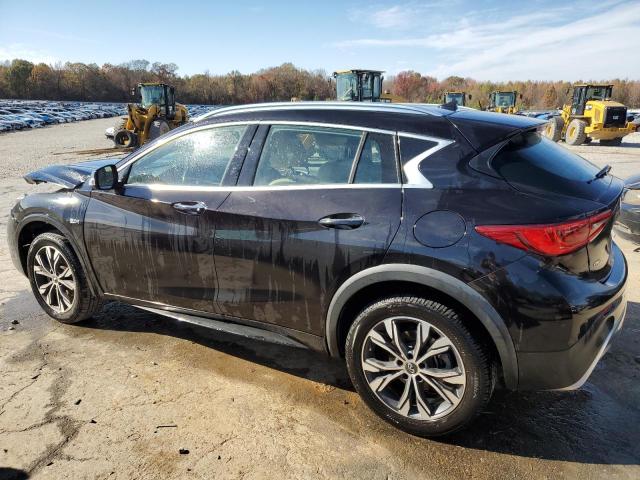 2017 Infiniti Qx30 Base VIN: SJKCH5CR7HA033612 Lot: 77300103