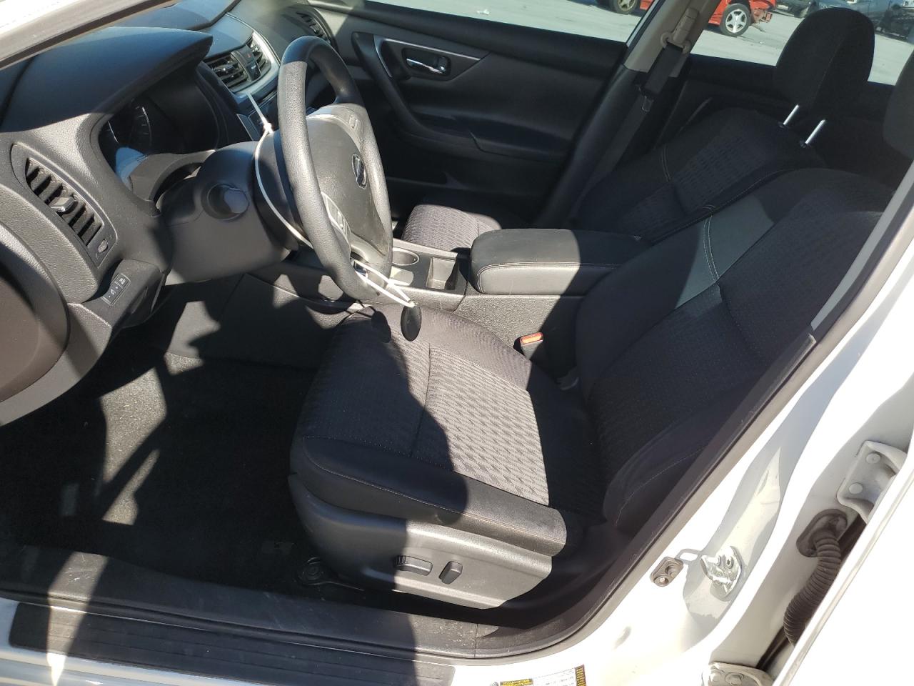 1N4AL3AP8GN359897 NISSAN ALTIMA 2016