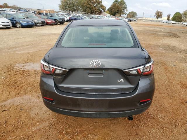 3MYDLBYV1JY332607 | 2018 TOYOTA YARIS IA