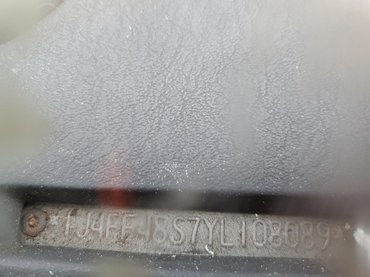 1J4FF48S7YL108089 2000 Jeep Cherokee Sport