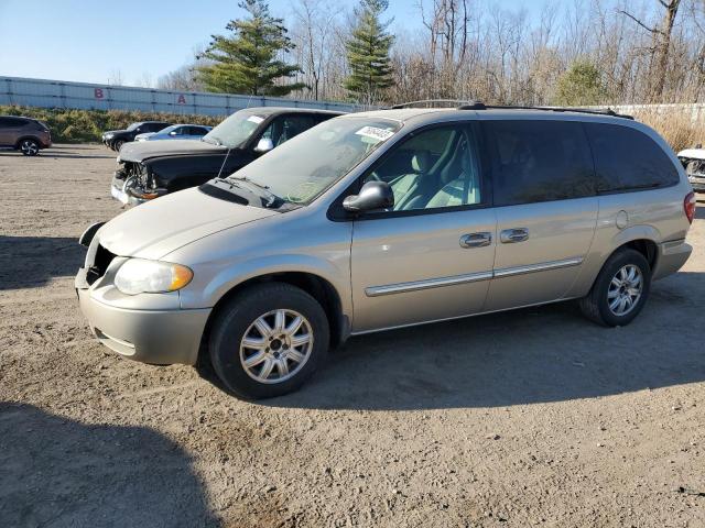 2005 Chrysler Town & Country Touring