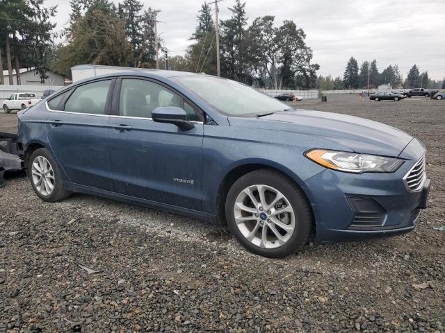 3FA6P0LU8KR104653 Ford FUSION SE