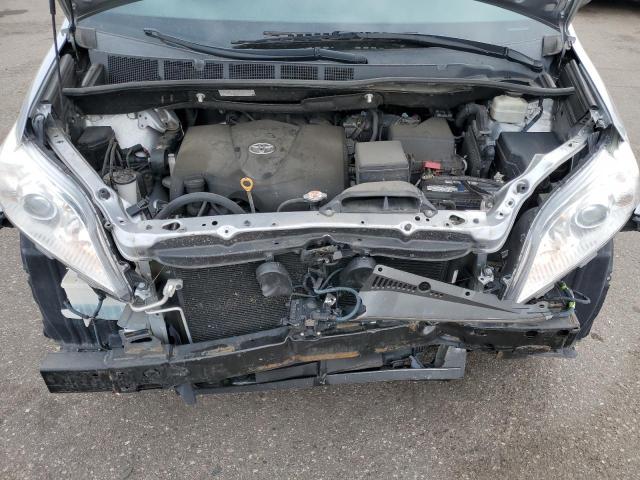 5TDYZ3DCXJS914818 | 2018 TOYOTA SIENNA XLE