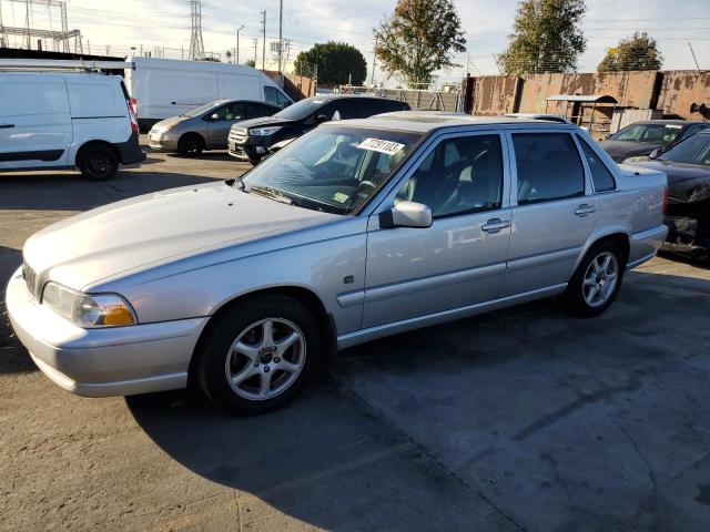 2000 Volvo S70 Base