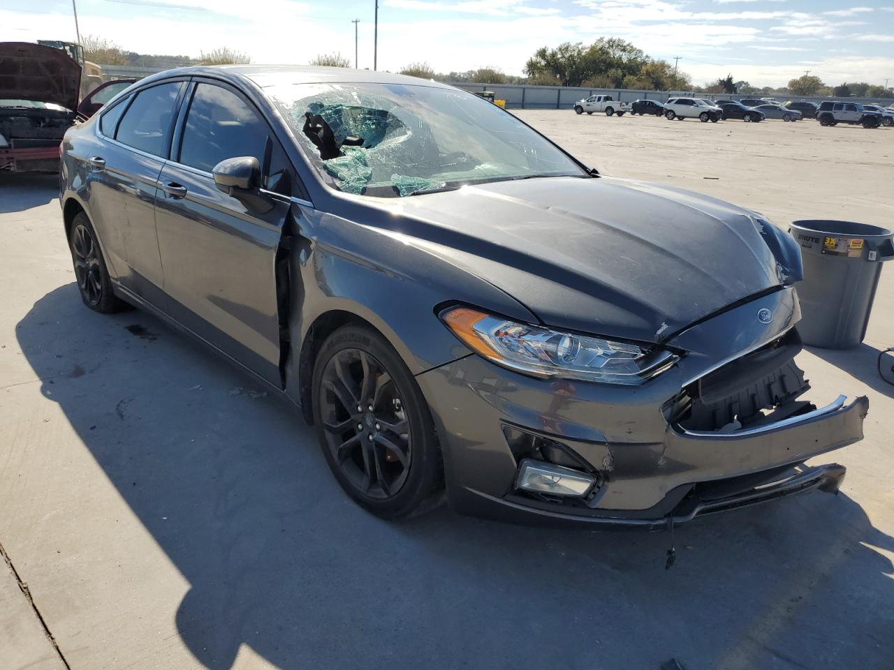 3FA6P0HD1LR147547 2020 Ford Fusion Se