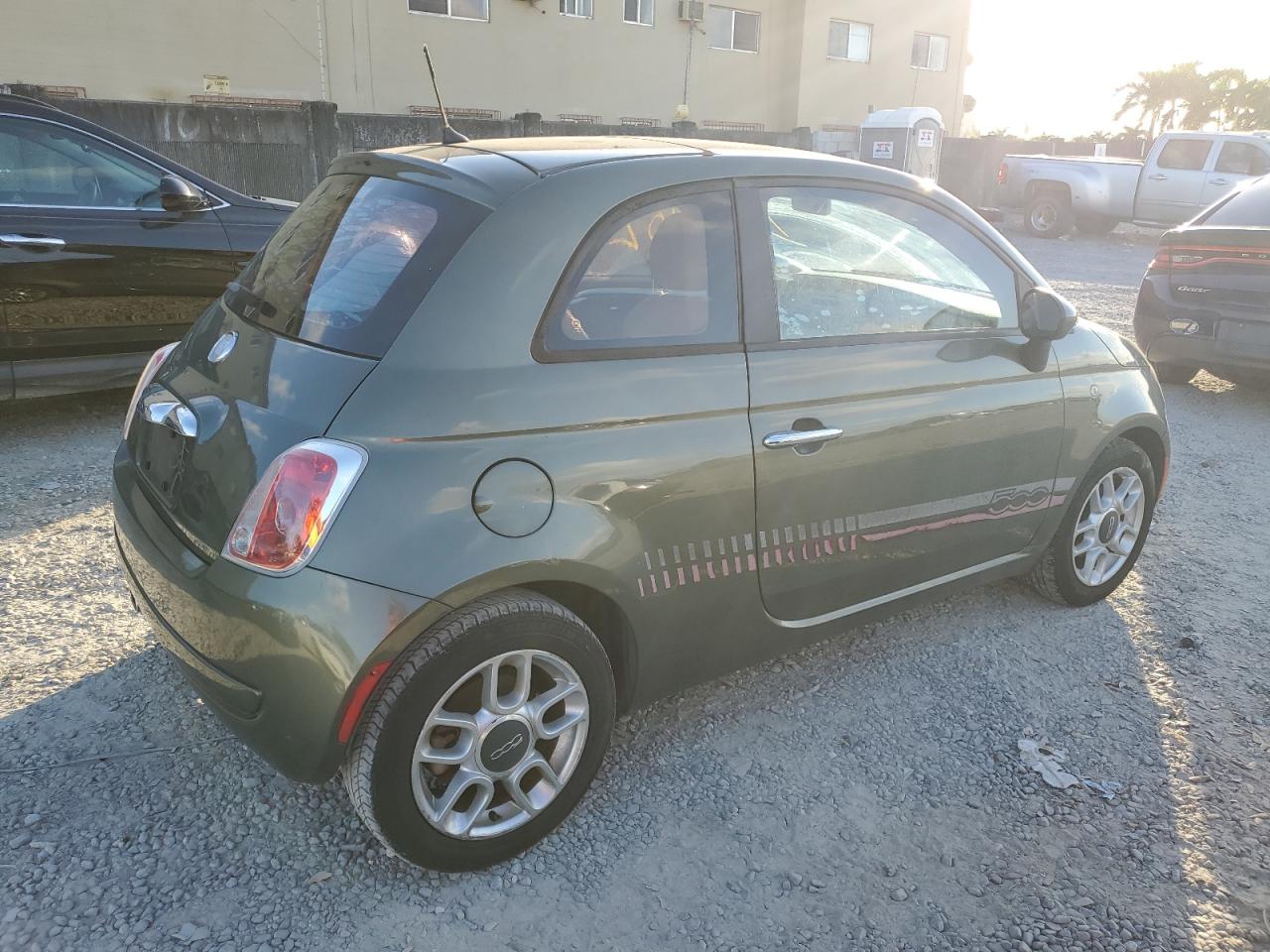 2012 Fiat 500 Pop vin: 3C3CFFAR8CT376842