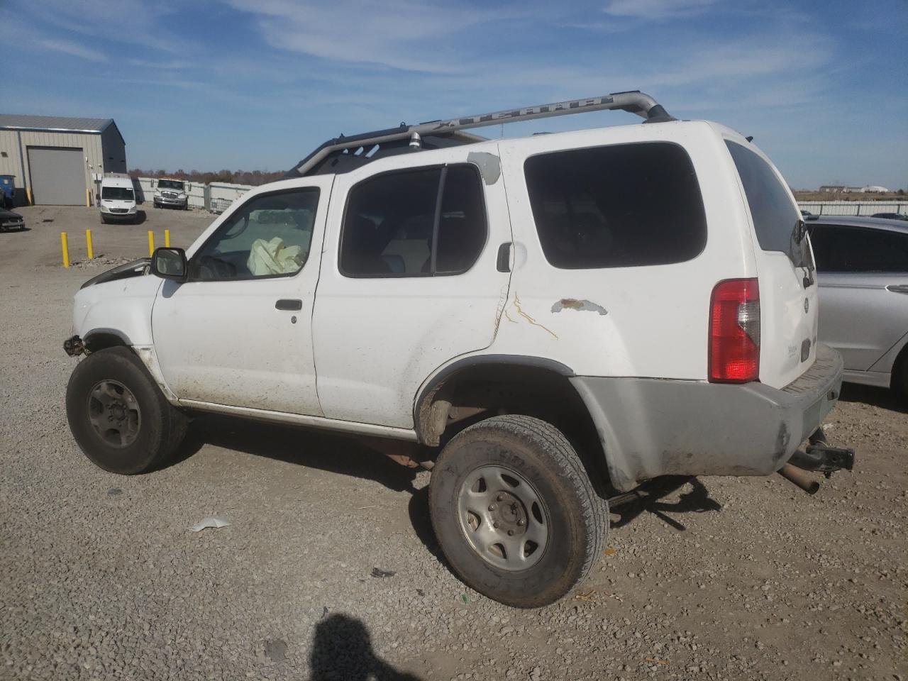 5N1ED28T3YC603809 2000 Nissan Xterra Xe