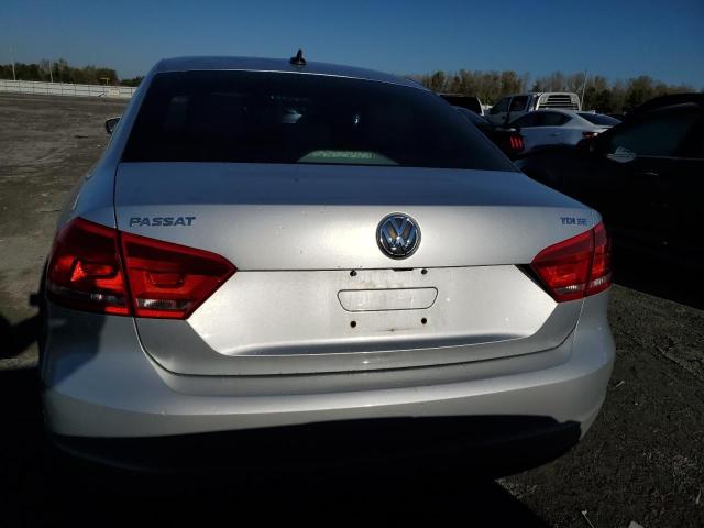 1VWBN7A39EC118899 | 2014 VOLKSWAGEN PASSAT SE