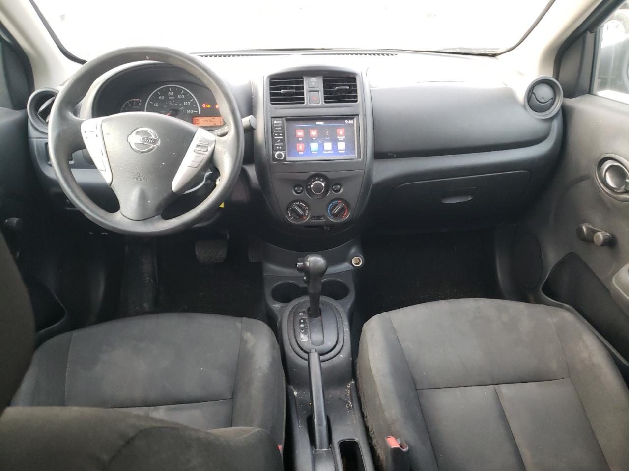 3N1CN7AP0KL826455 NISSAN VERSA 2019
