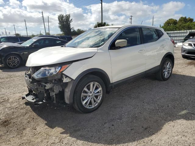 2017 Nissan Rogue Sport S