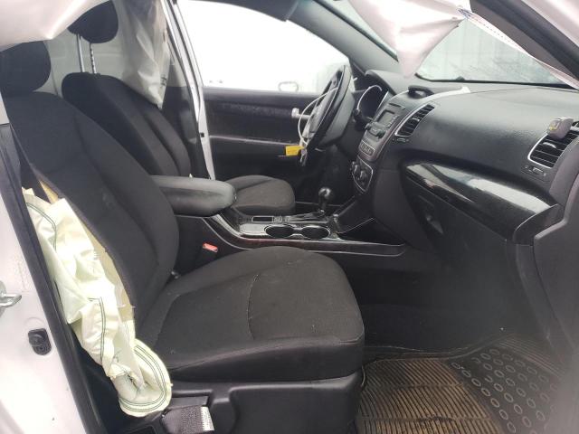 2015 KIA SORENTO LX - 5XYKTDA70FG638237