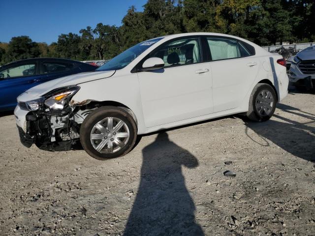 3KPA24AD9NE435024 Kia Rio LX