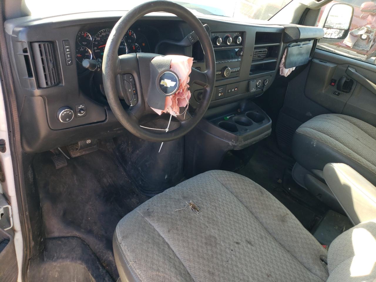 1GCWGBFF8H1125217 2017 Chevrolet Express G2500 1GCWGBFF8H1125217 2017 Chevrolet Express G2500