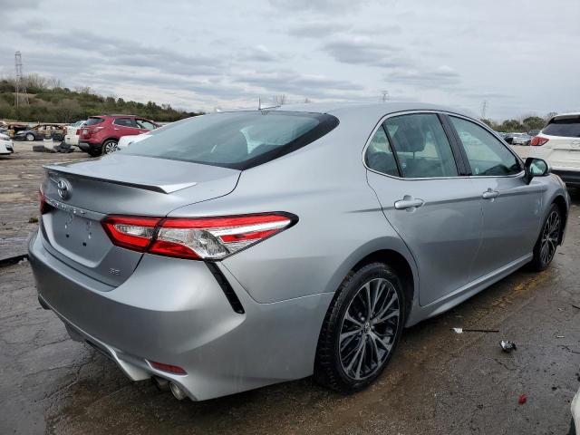 TOYOTA CAMRY 2020 Сріблястий