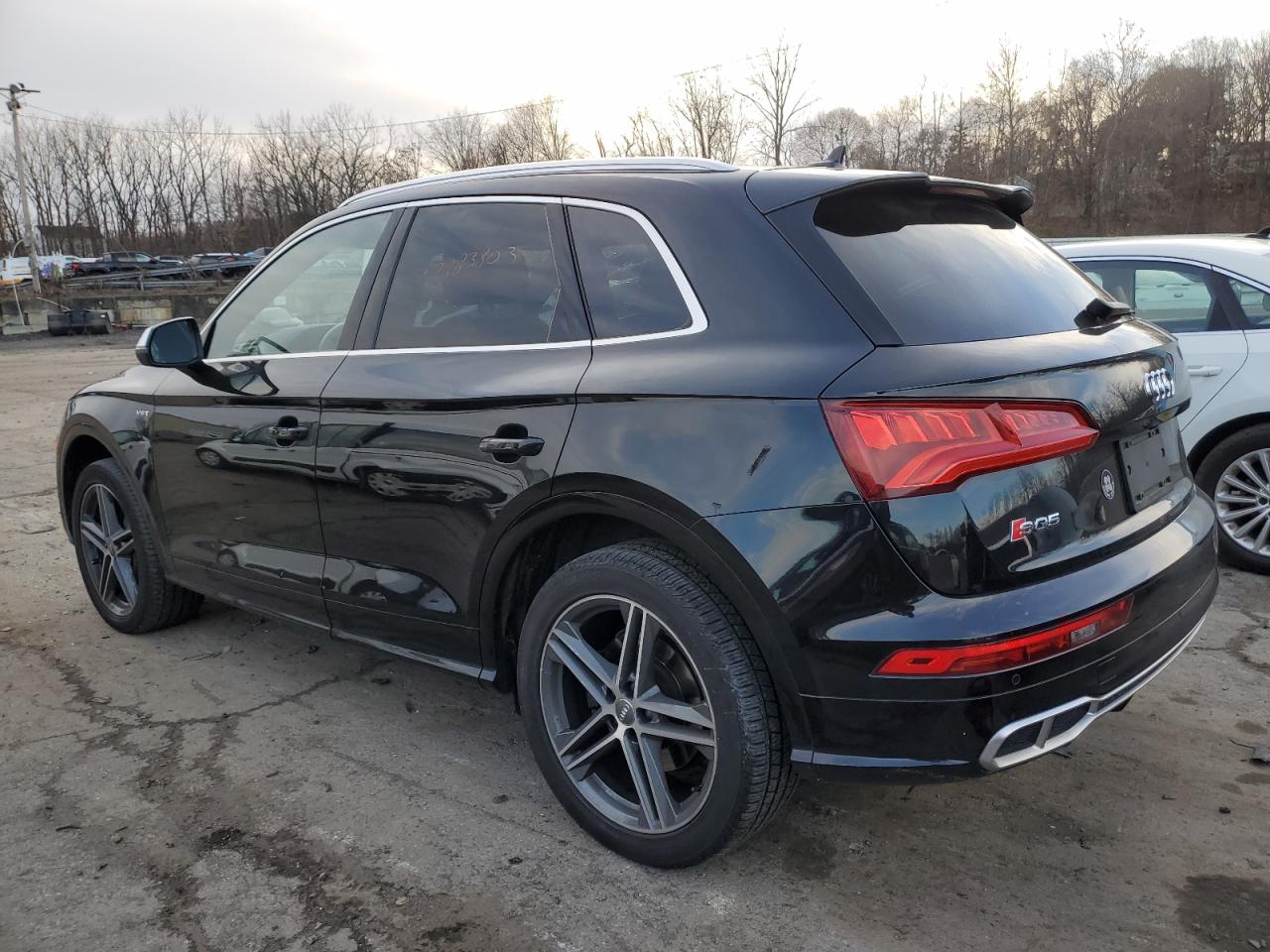 WA1C4AFY1J2137470 AUDI SQ5 2018
