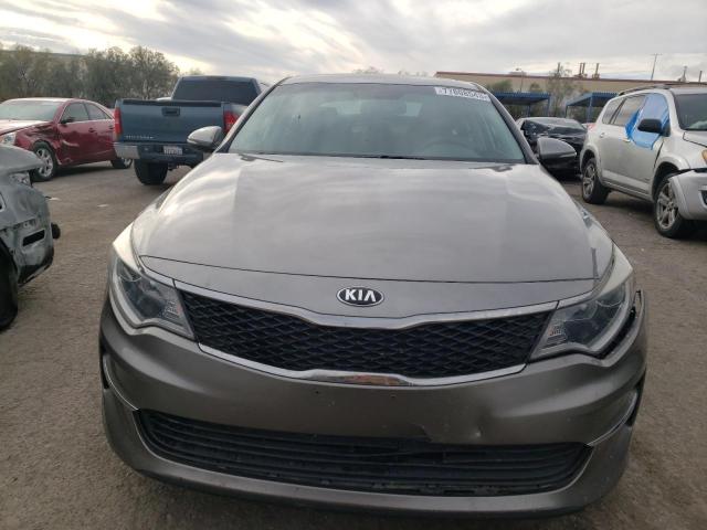 VIN 5XXGT4L3XJG224220 2018 KIA Optima, LX no.5