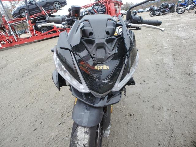 2022 APRILIA TUONO V4 F - ZD4KZUB06NS000345