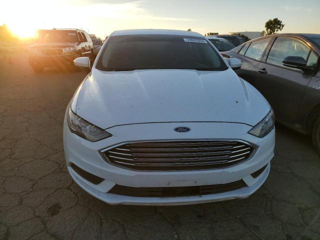 3FA6P0H72HR126210 Ford FUSION SE
