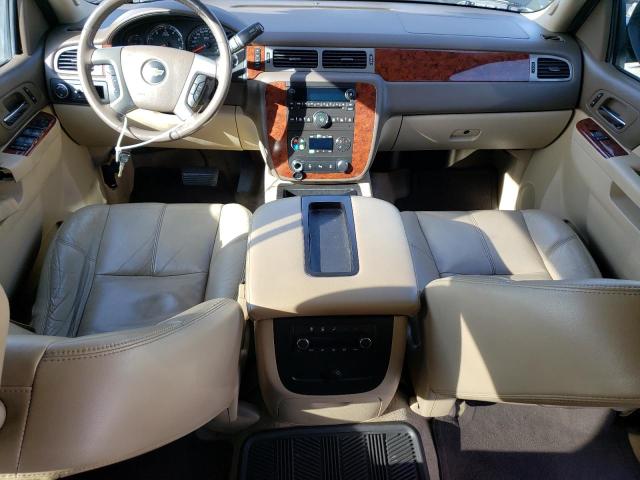 1GNSCJE0XER243601 Chevrolet Suburban C1500 Lt