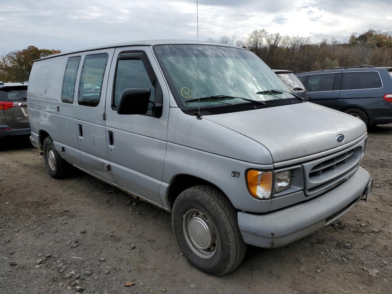 1ftre14w2yha32510 1FTRE14W2YHA32510 2000 Ford Econoline E150 Van
