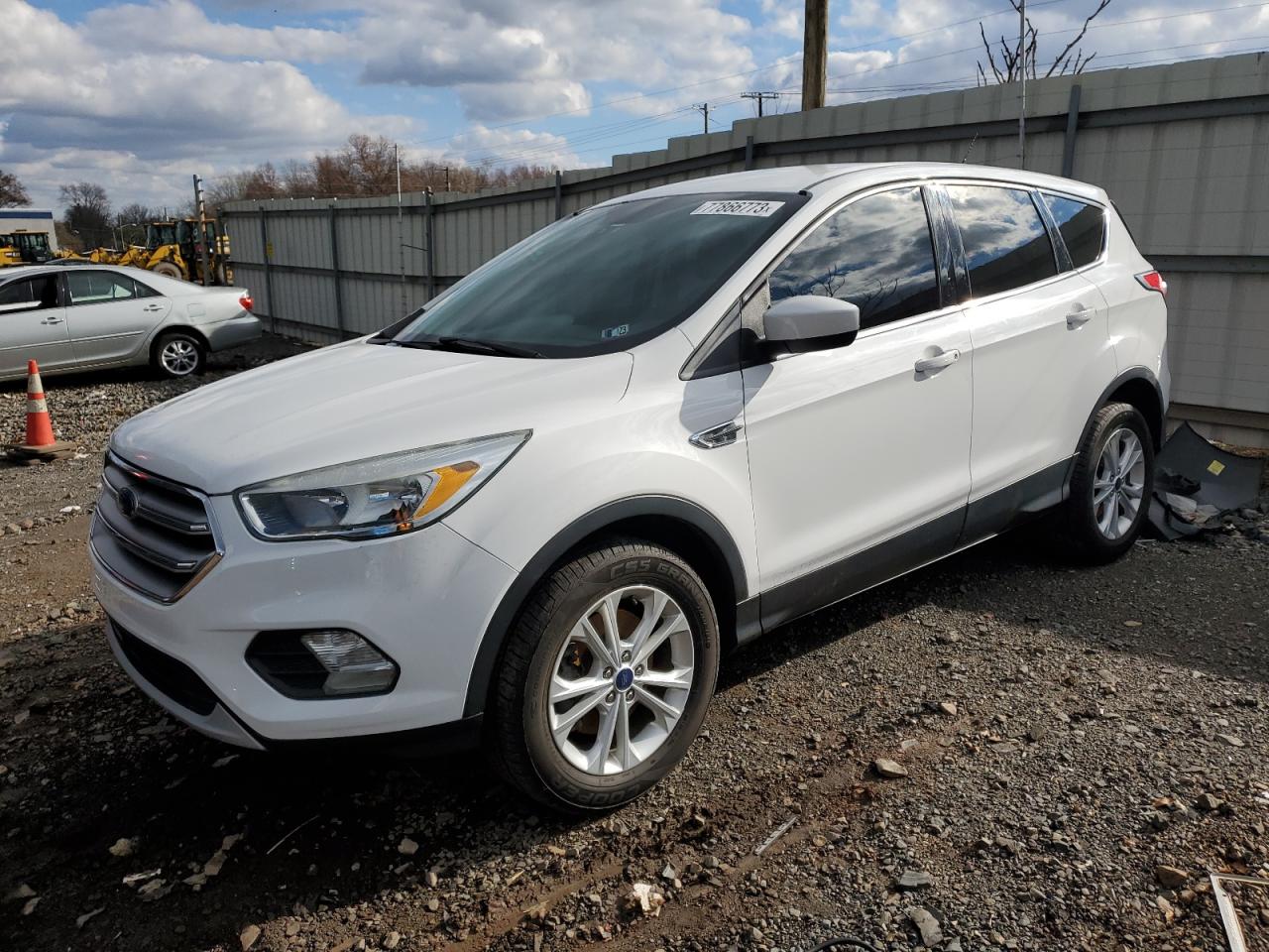 1FMCU9GD5HUB25882 FORD ESCAPE 2017