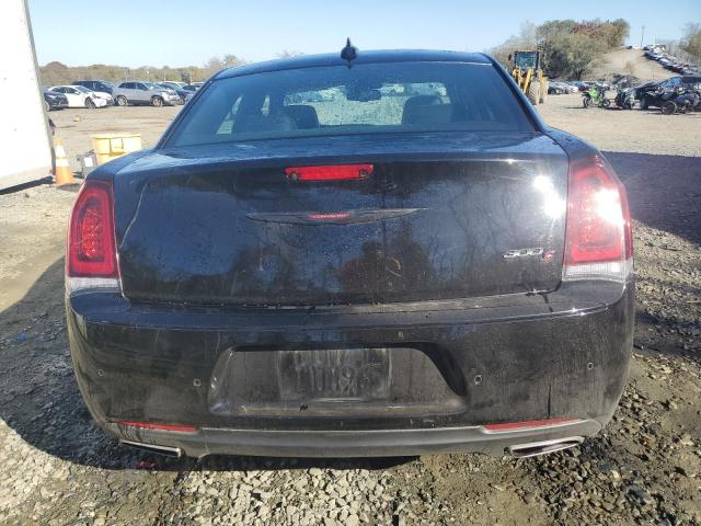 2C3CCABG1NH158701 Chrysler 300 S 6