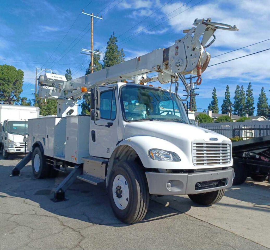 2015 Freightliner M2 106 Medium Duty