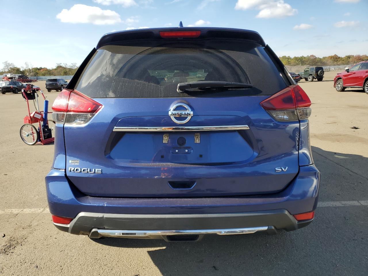 5N1AT2MT7JC794695 NISSAN ROGUE 2018