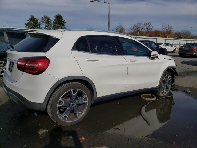 VIN WDCTG4EB7KJ549552 2019 Mercedes-Benz GLA-Class,... no.3