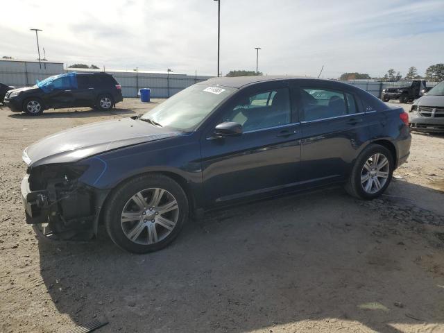 2013 Chrysler 200 LX