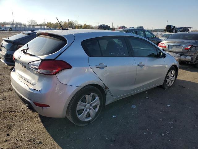 KNAFK5A87G5590939 | 2016 KIA FORTE LX